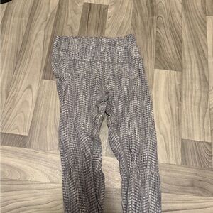 Lululemon Gray Patterned Leggings